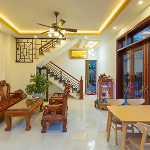 thinh-phuc-homestay.hotelsofhoian.com/